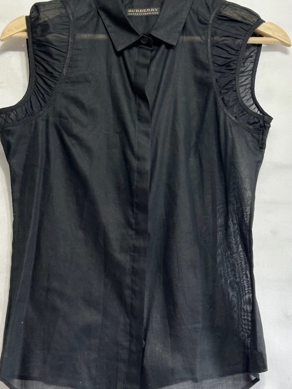 Burberry Womens Cap Sleeve Sheer Black Button Down Blouse/ Shirt top  Size S/38